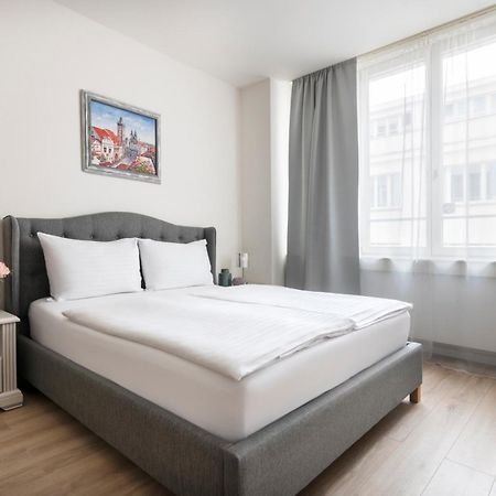 Prague Serenity Suites And Apartments Eksteriør bilde